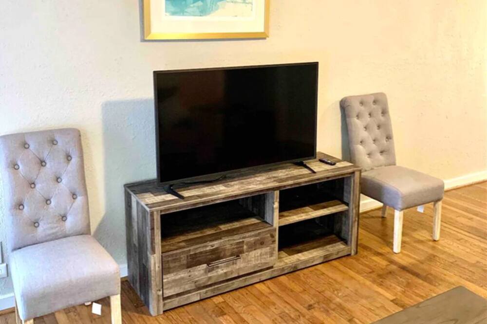 Photo of Bedroom in Texas City