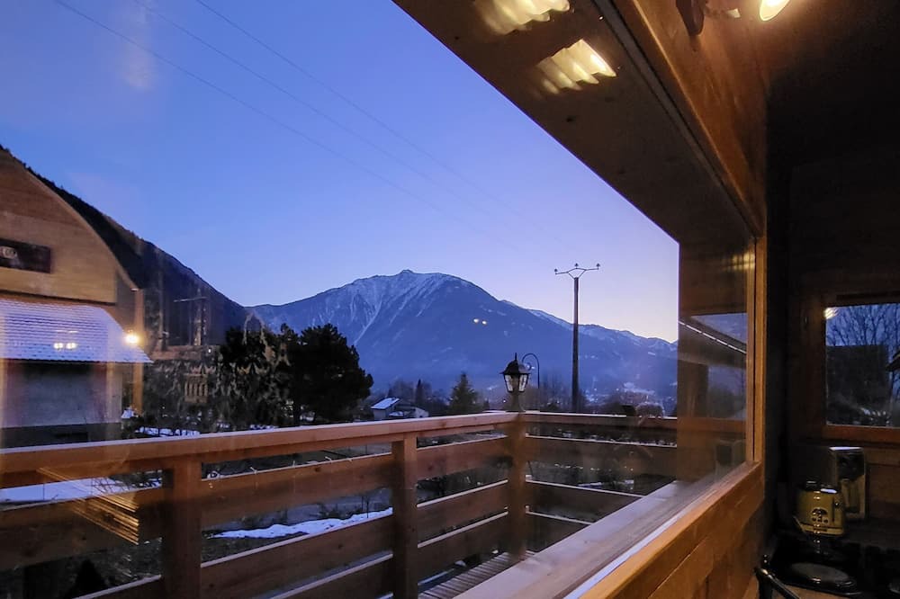 Photo of Patio Balcony in Saint-Martin-sur-la-Chambre