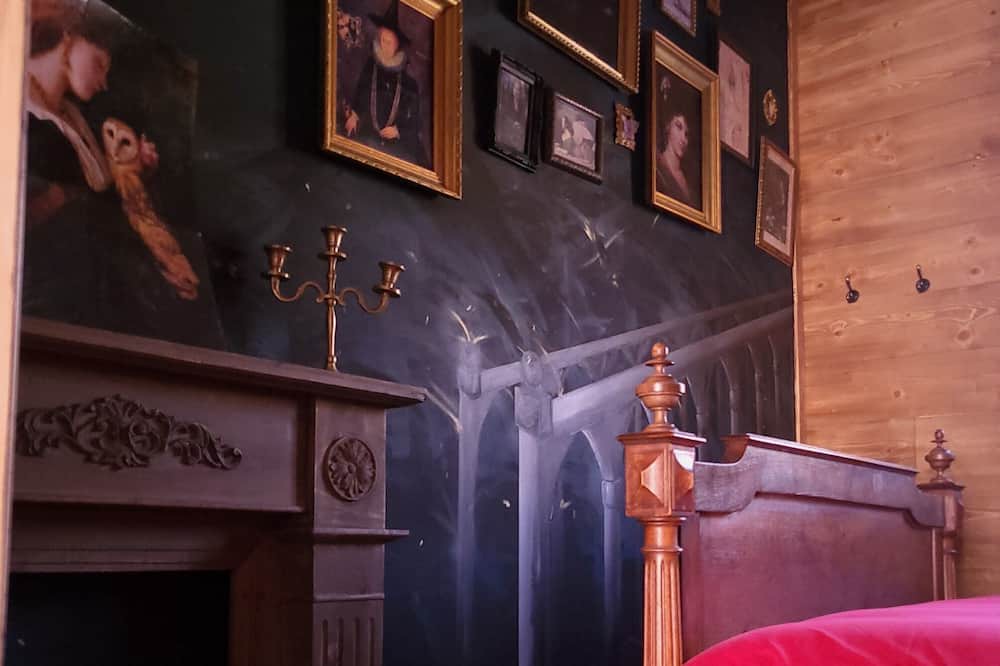 Photo of Bedroom in Saint-Martin-sur-la-Chambre