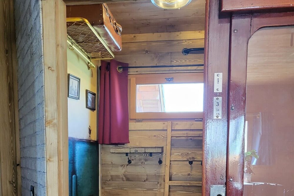 Photo of Bathroom in Saint-Martin-sur-la-Chambre
