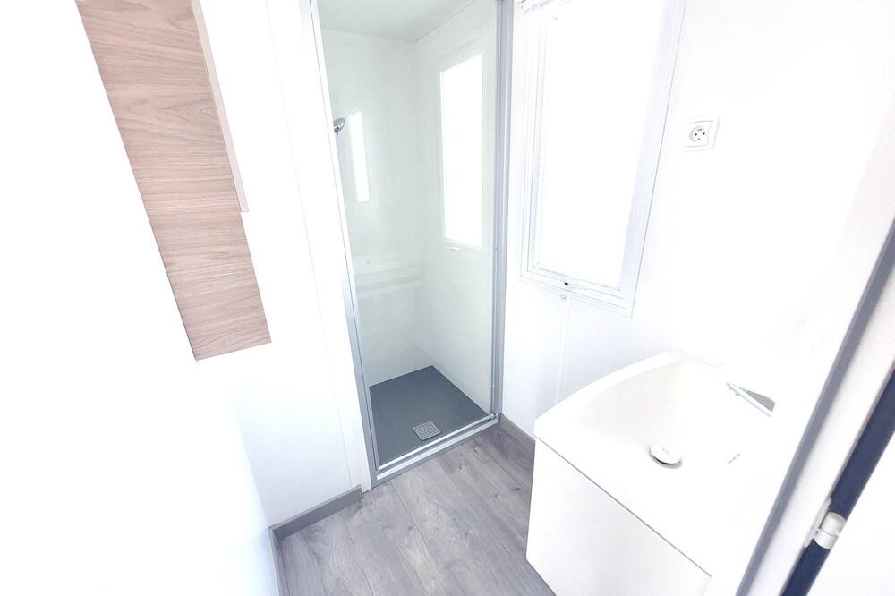 Photo of Bathroom in Saint-Jean-de-Monts