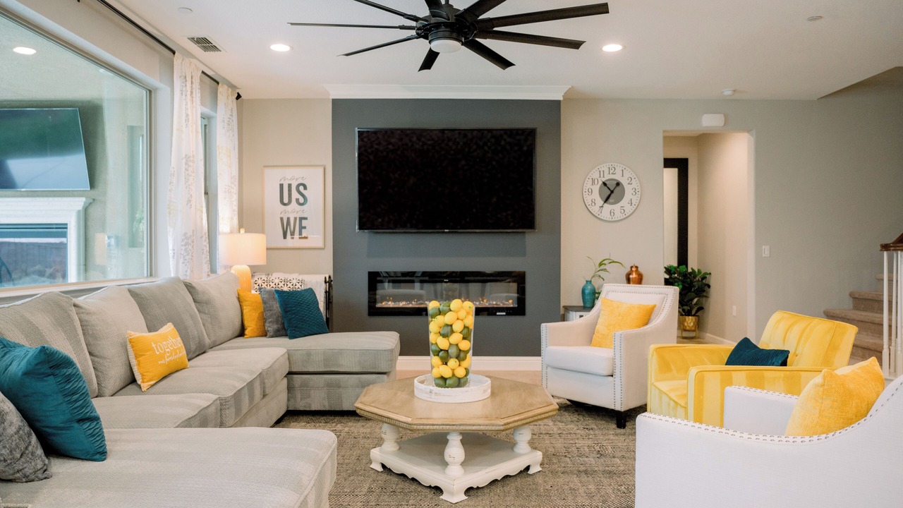 Photo of Livingroom in Lathrop