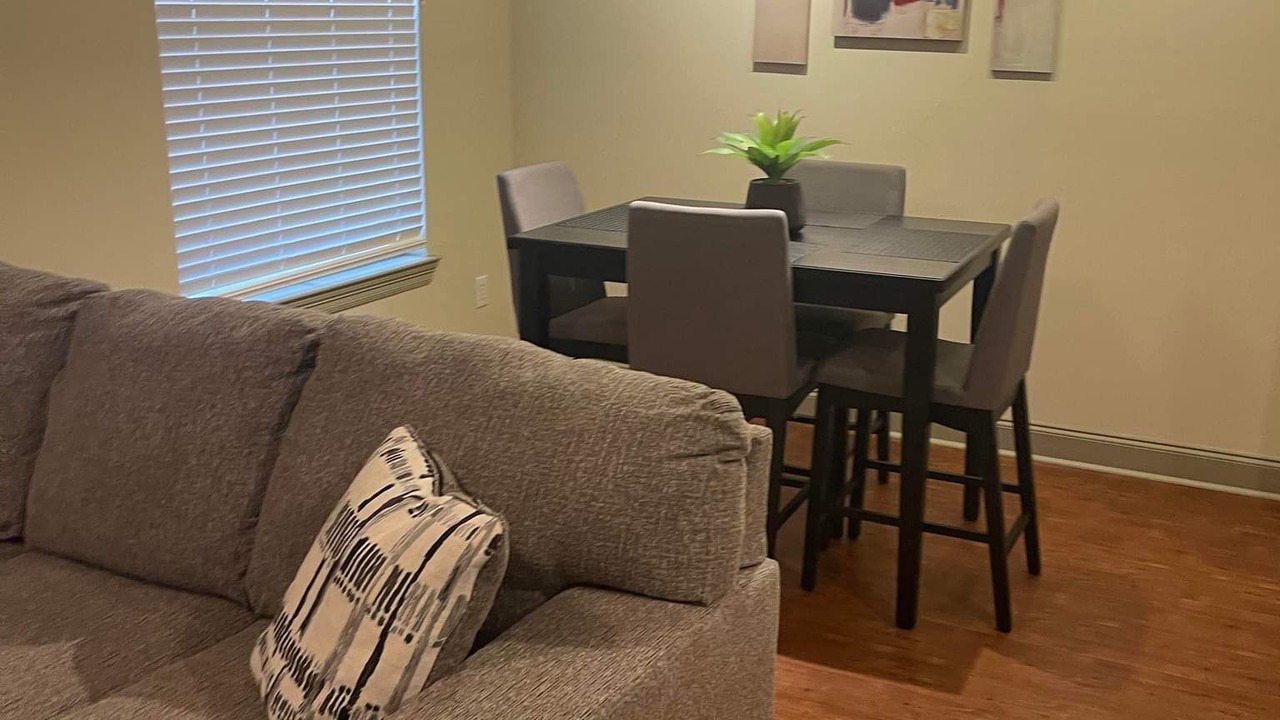 Photo of Livingroom in Hattiesburg