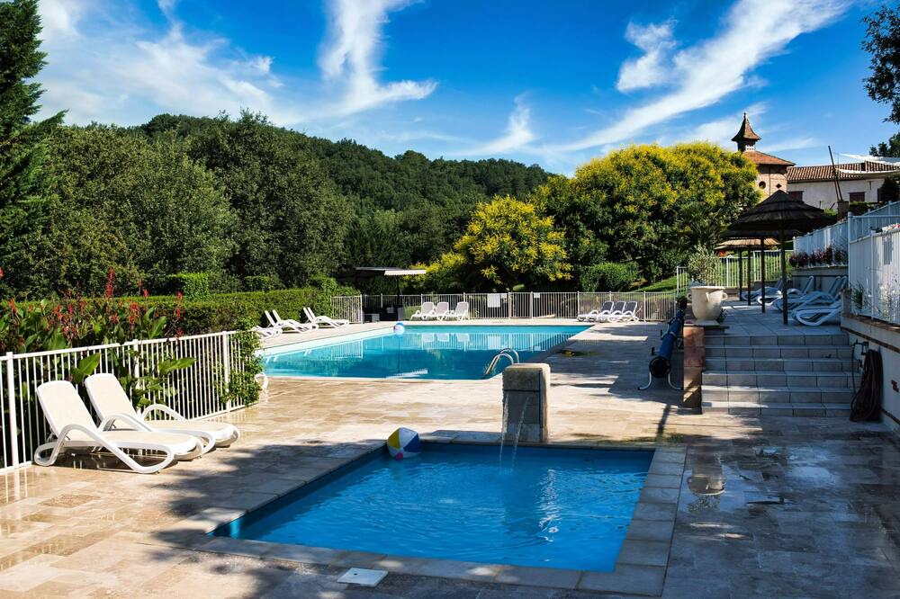Photo of Outdoor in Servies