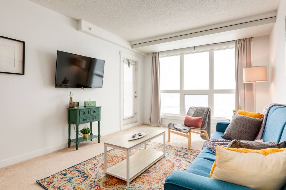 Photo of Livingroom in Haysboro