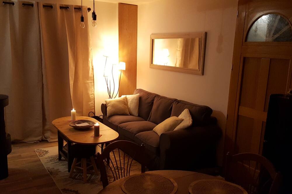 Photo of Livingroom in Matafelon-Granges
