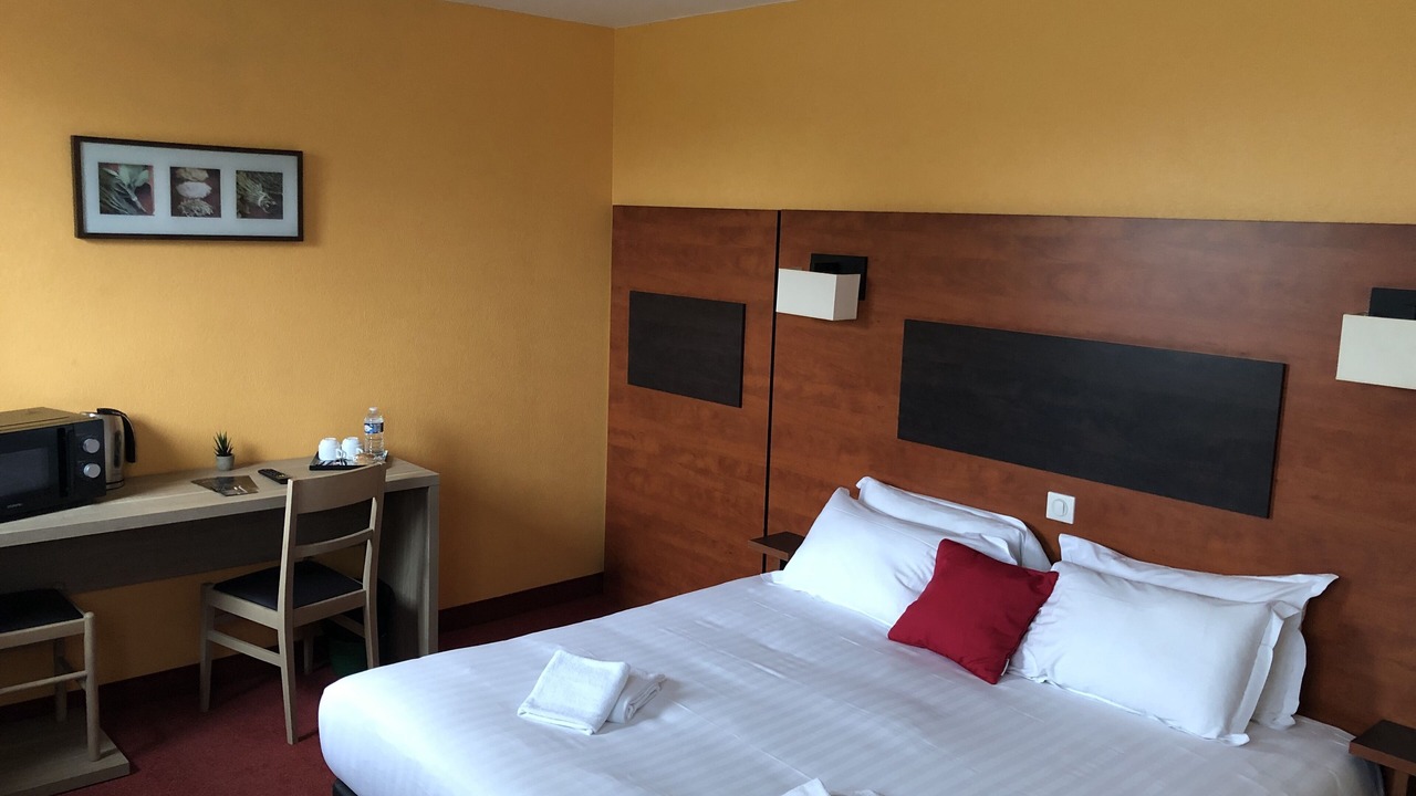 Photo of Bedroom in Machecoul