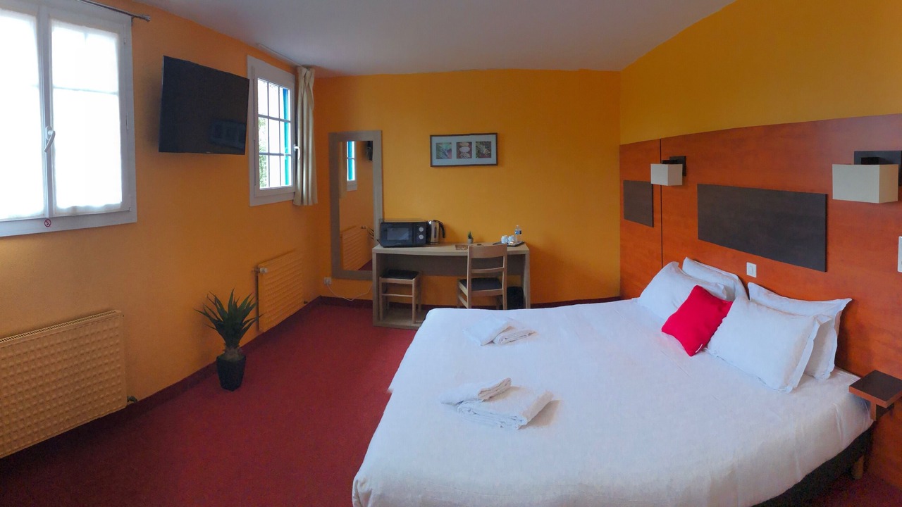 Photo of Bedroom in Machecoul