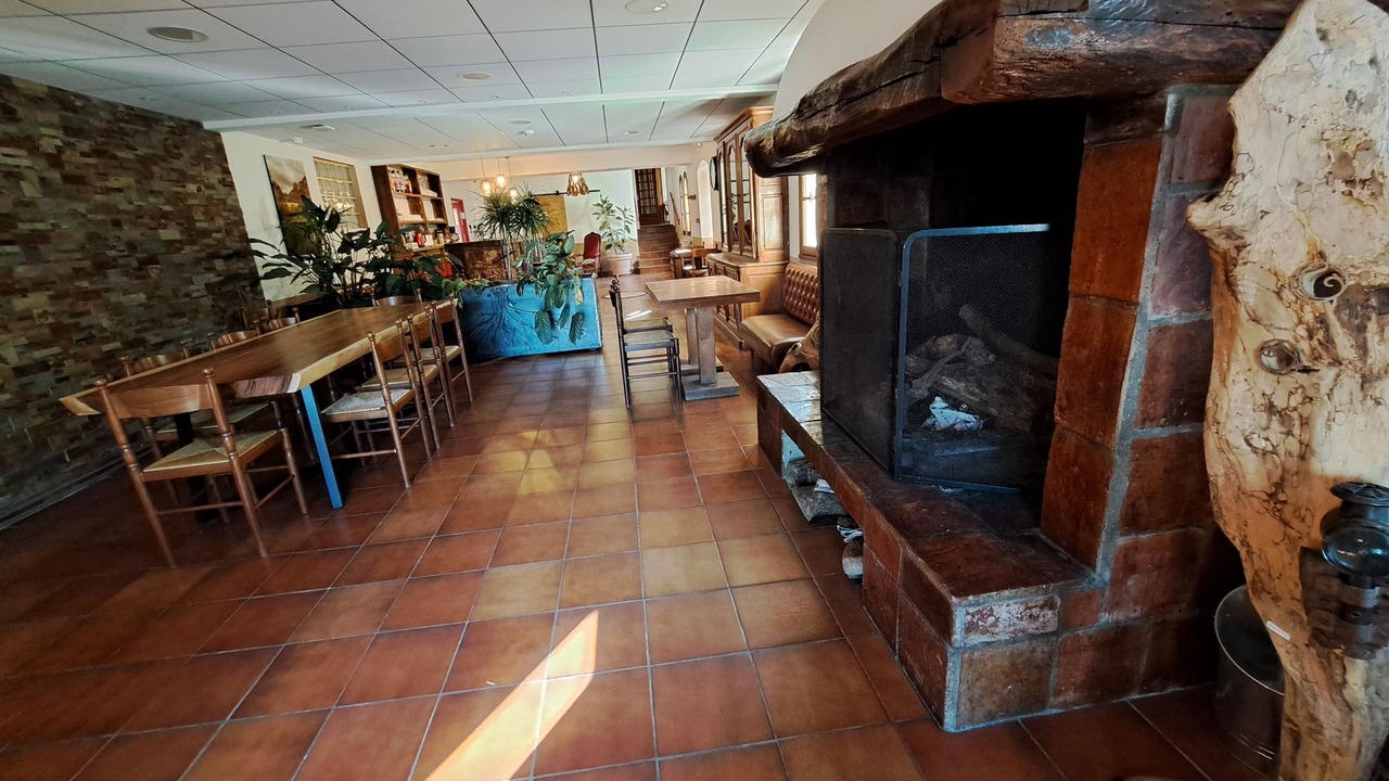 Photo of Others in Mons