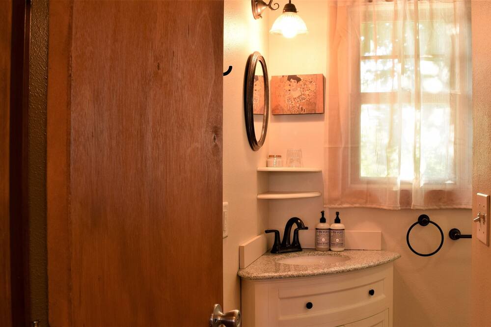 Photo of Bathroom in Lander