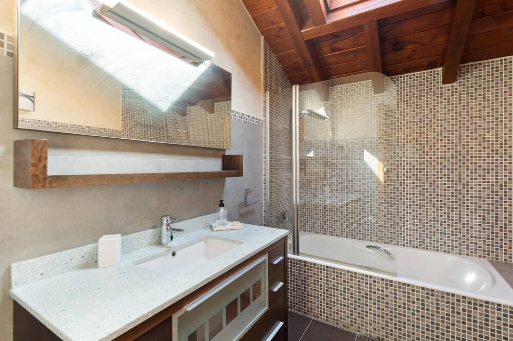 Photo of Bathroom in Dima