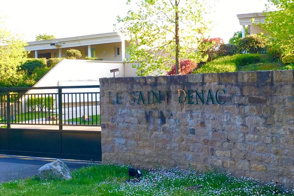 Photo of Others in Saint-Andre-des-Eaux