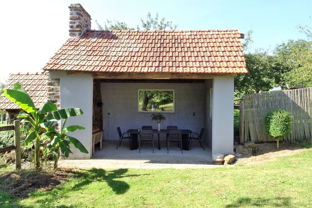 Photo of Patio Balcony in Saint-Ovin