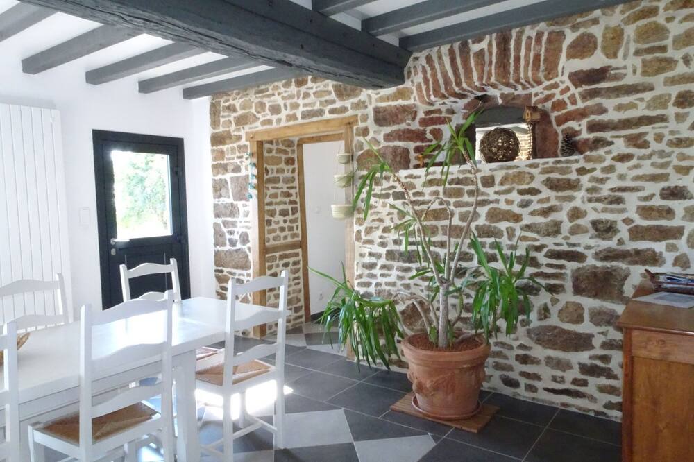 Photo of Others in Saint-Ovin