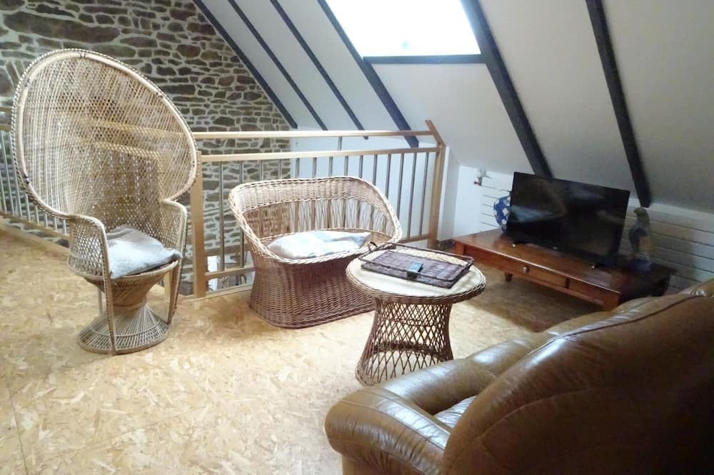 Photo of Bedroom in Saint-Ovin