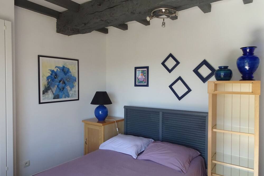 Photo of Others in Saint-Ovin