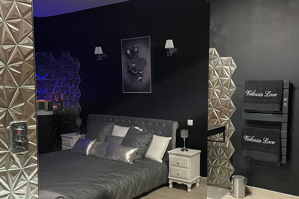 Photo of Bedroom in Roujan