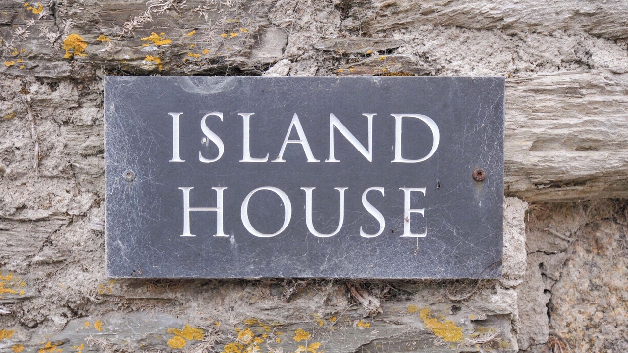 Photo of Others in Golant