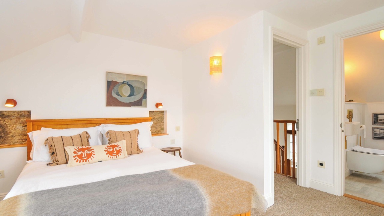 Photo of Others in Golant