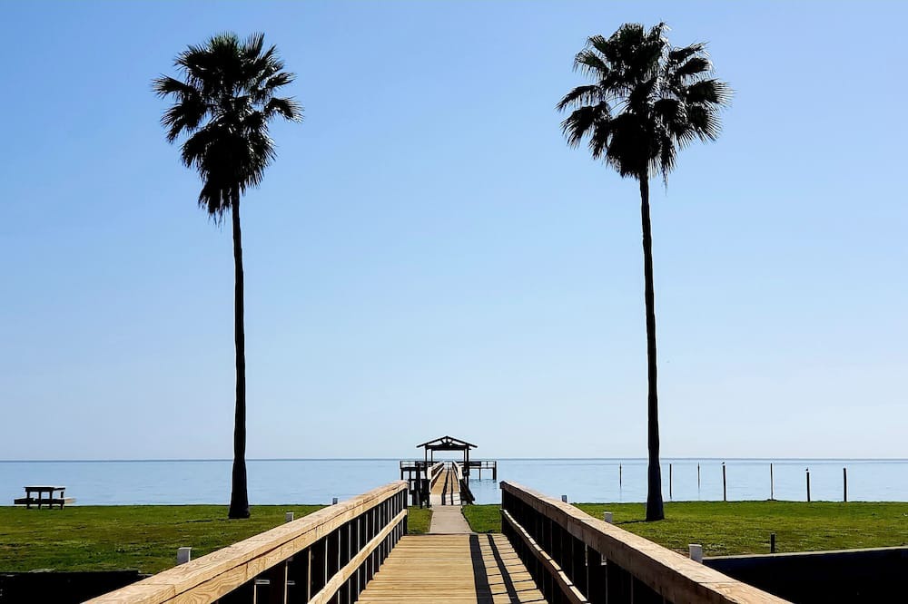 Photo of Others in Sailhouse