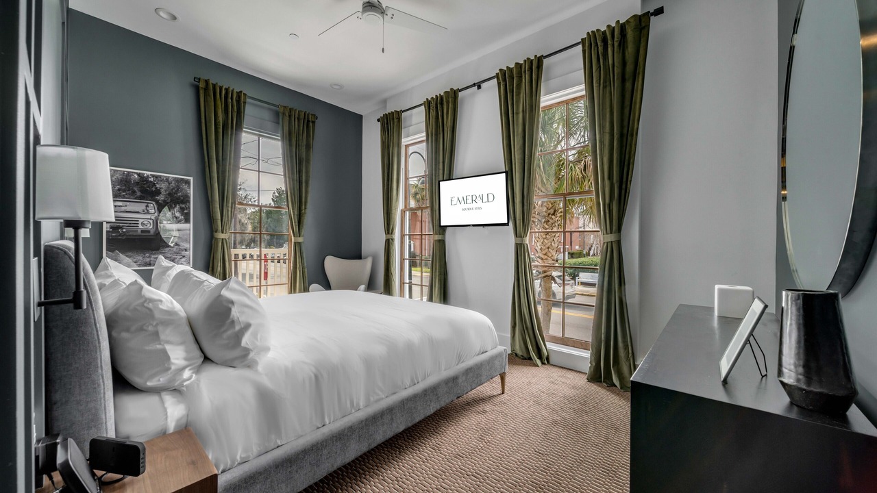 Photo of Bedroom in The Point
