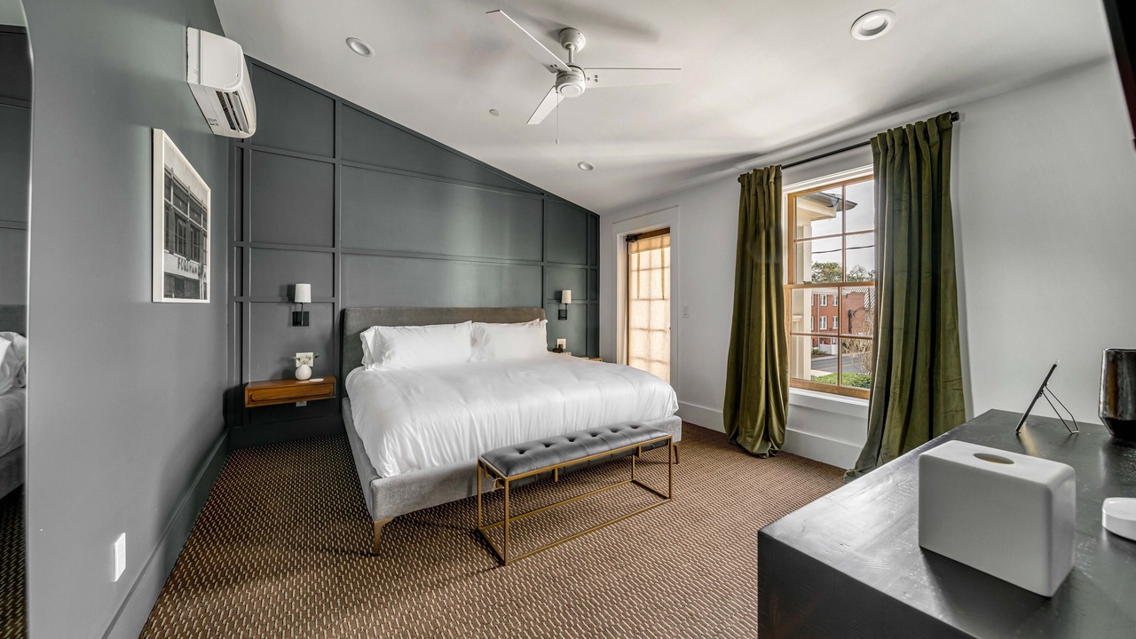 Photo of Bedroom in The Point