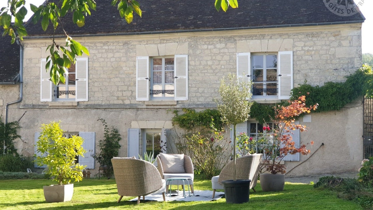 Photo of Patio Balcony in Neuilly-en-Vexin