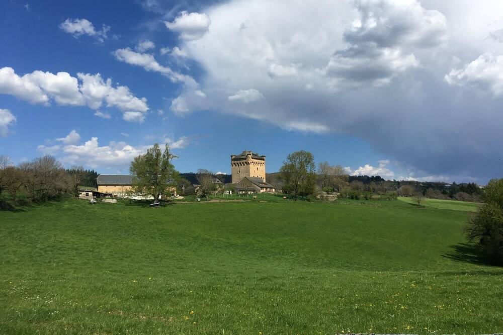 Photo of Outdoor in Espalion