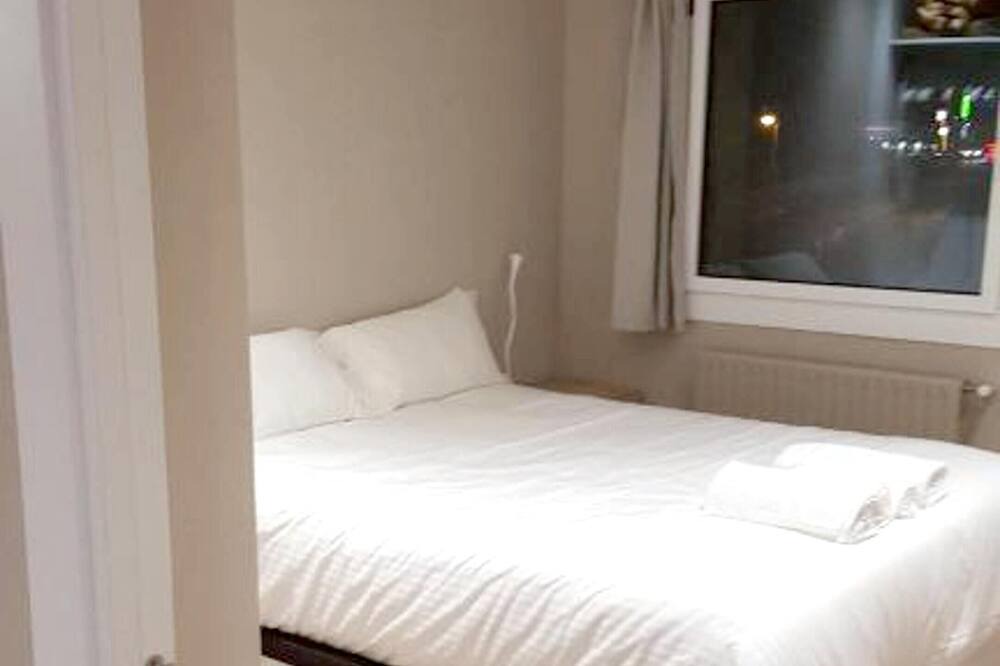 Photo of Bedroom in Incles