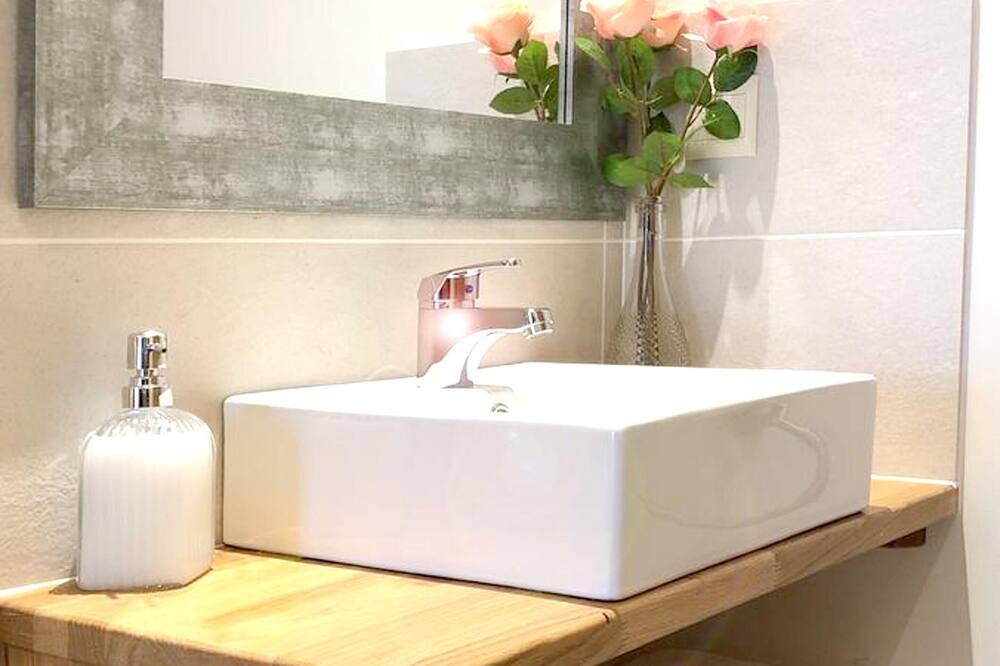 Photo of Bathroom in Cretas