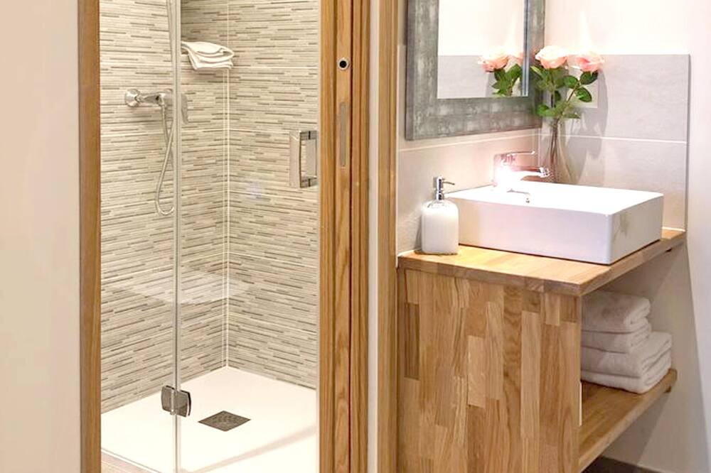 Photo of Bathroom in Cretas