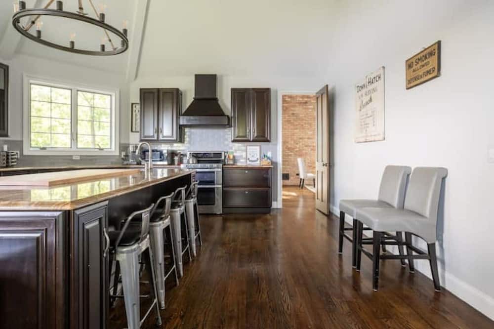 Photo of Kitchen in Town of Lloyd