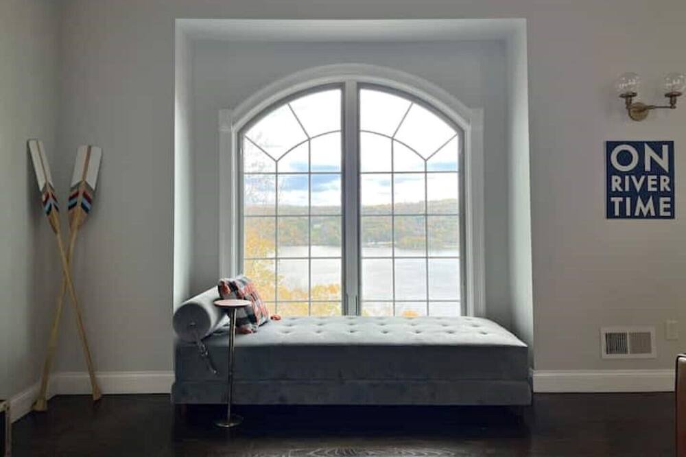 Photo of Bedroom in Town of Lloyd