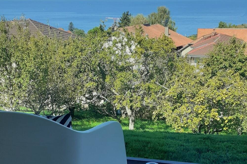 Photo of Others in Publier