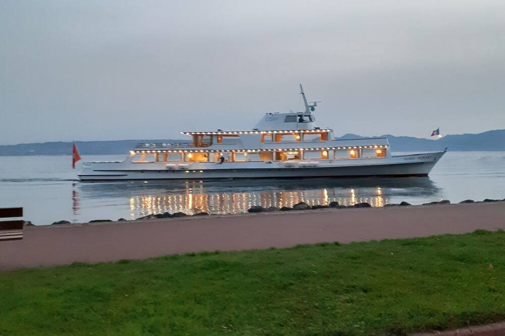 Photo of Others in Publier