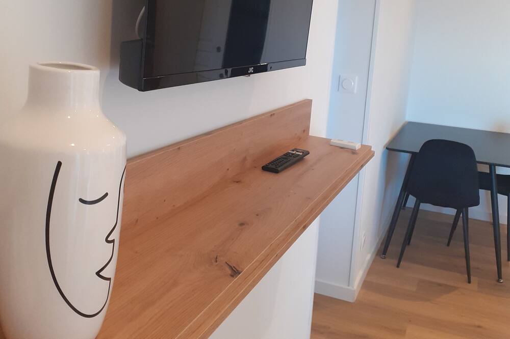 Photo of Others in Publier