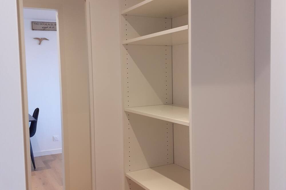 Photo of Others in Publier