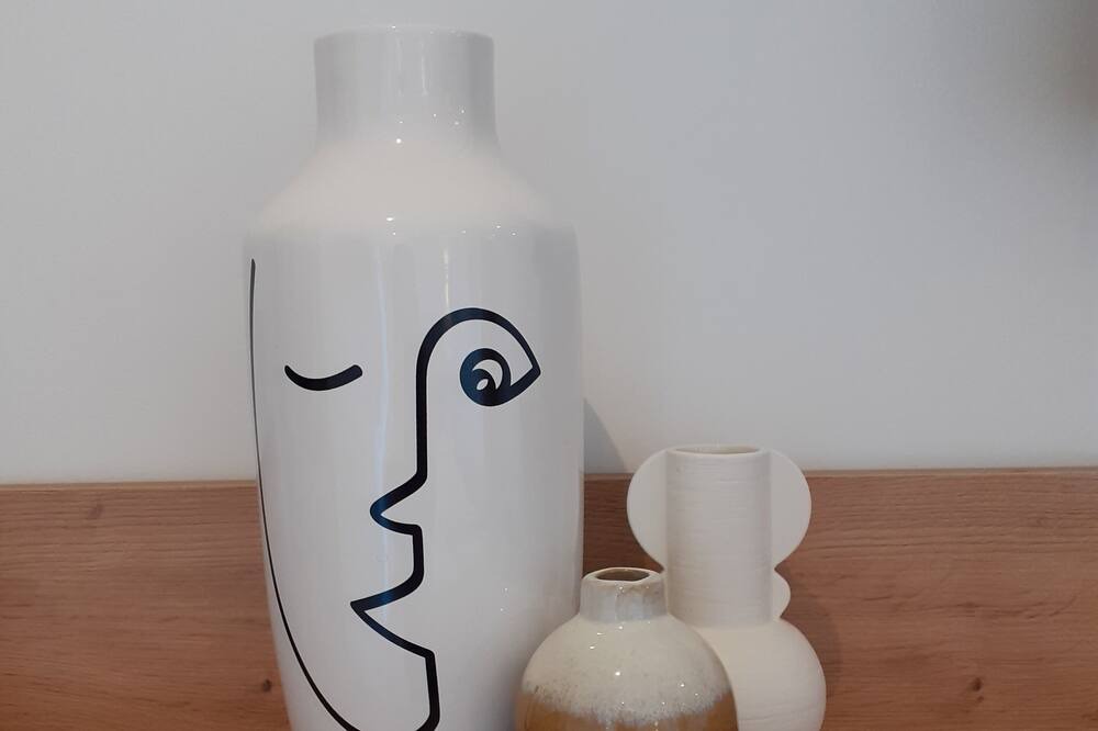 Photo of Others in Publier