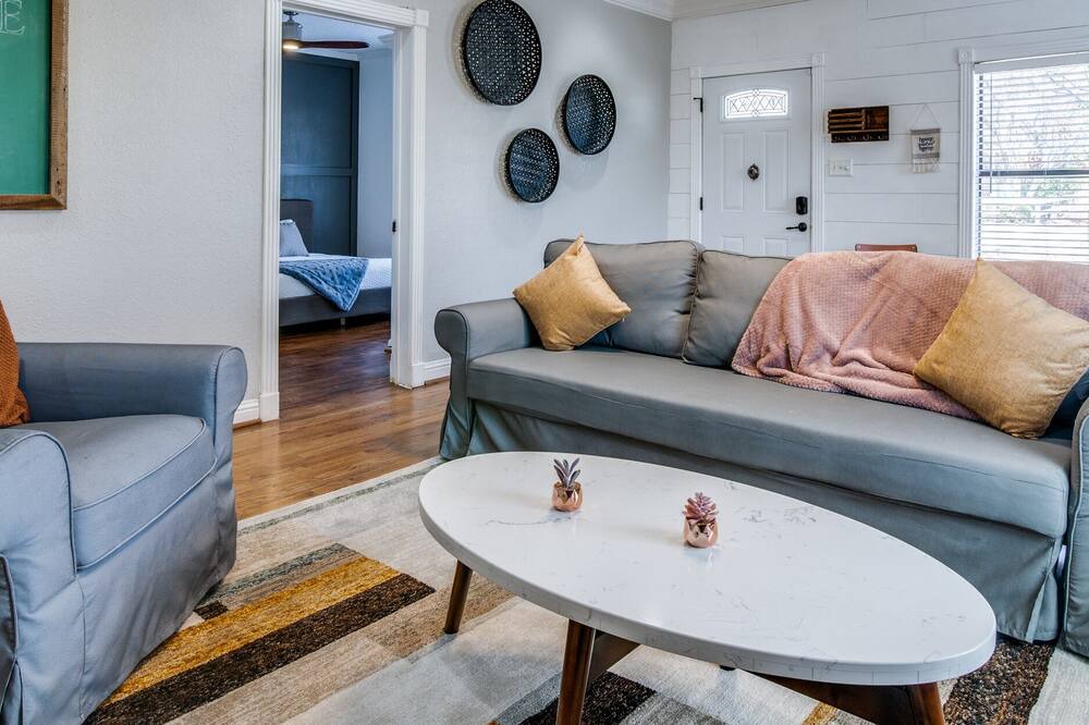 Photo of Bedroom in Rockwall