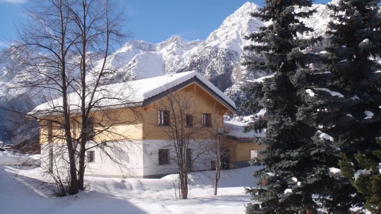 Photo of Outdoor in Graechen