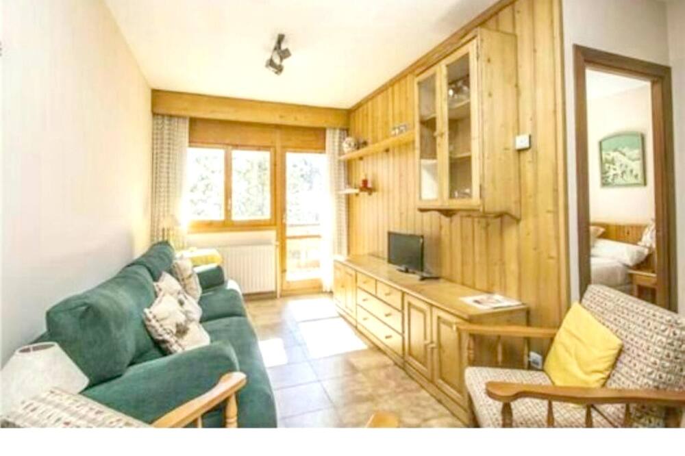 Photo of Livingroom in Incles