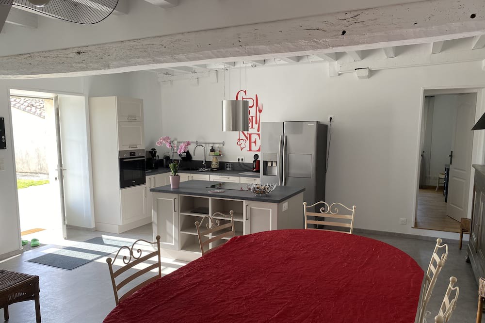 Photo of Kitchen in Marthon