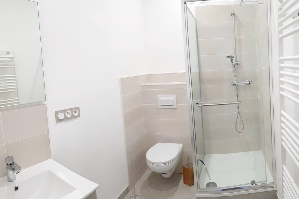 Photo of Bathroom in La Roche-Posay