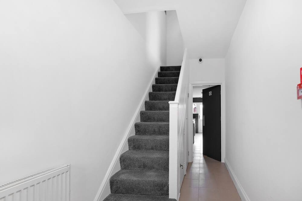 Photo of Others in Norwood Green