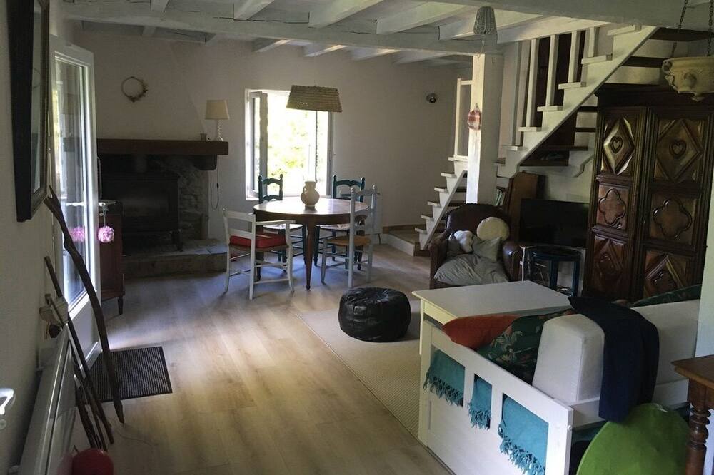 Photo of Livingroom in Le Bez