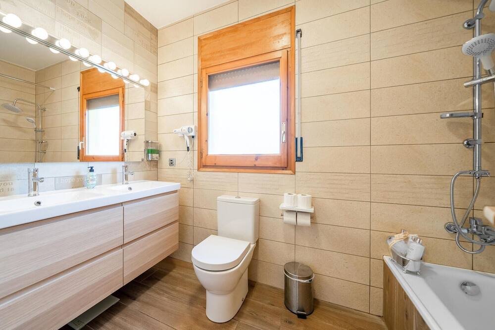 Photo of Bathroom in Can Carbonell