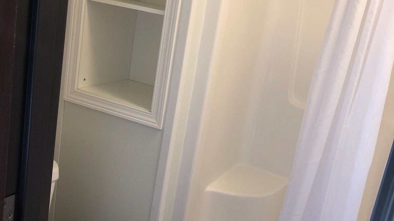 Photo of Bathroom in Karnes City