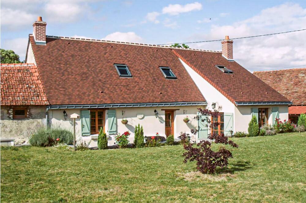 Photo of Outdoor in Gizeux