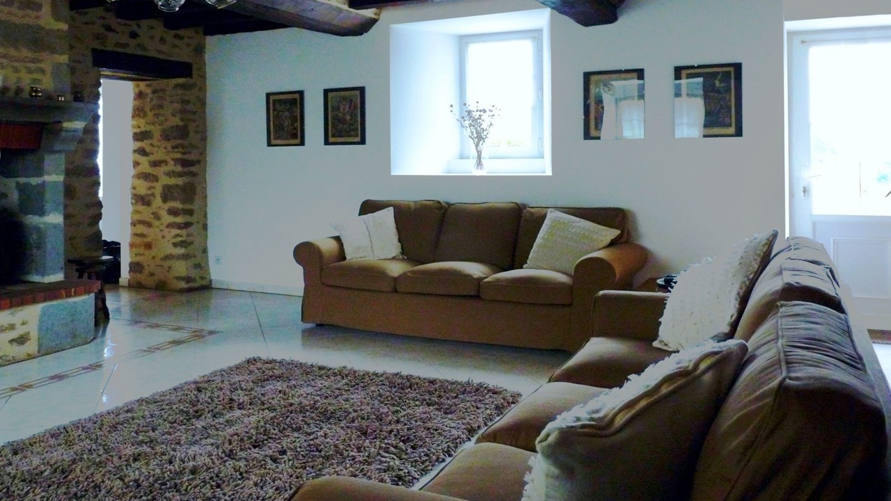 Photo of Livingroom in Saint-Thomas-de-Courceriers