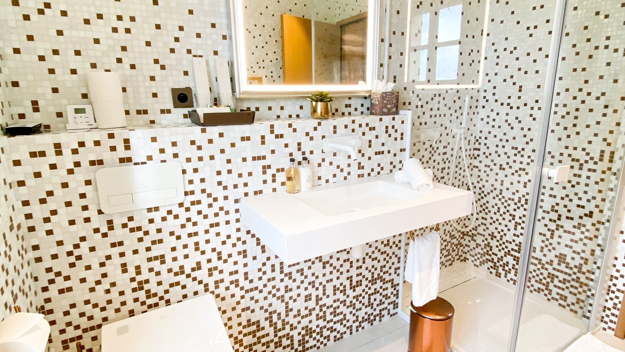 Photo of Bathroom in Robins Bay